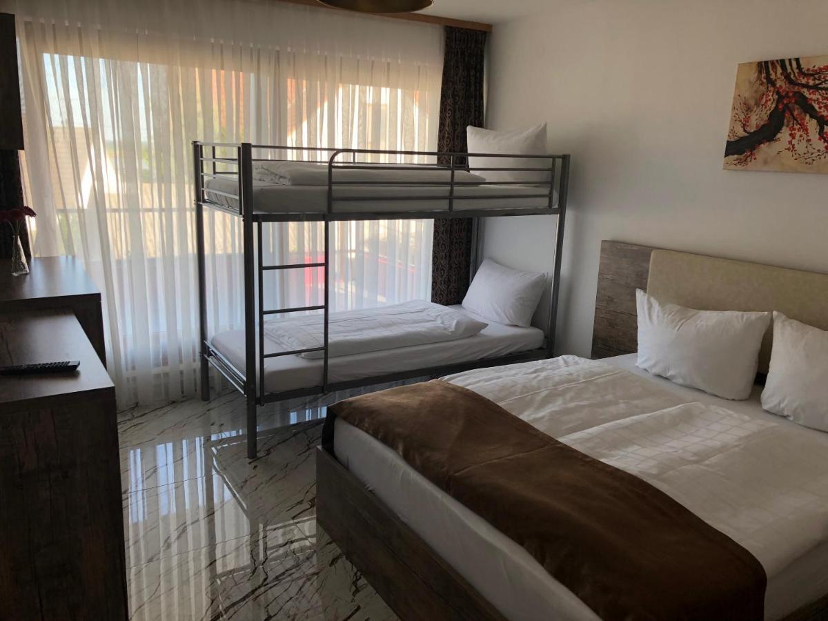 Ec Hotel 埃尔欣根 外观 照片