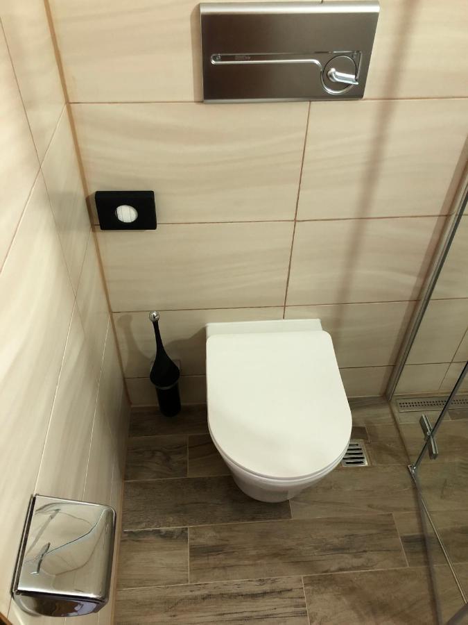 Ec Hotel 埃尔欣根 外观 照片