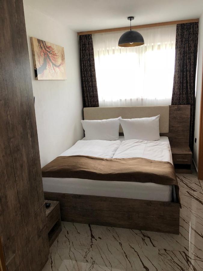Ec Hotel 埃尔欣根 外观 照片
