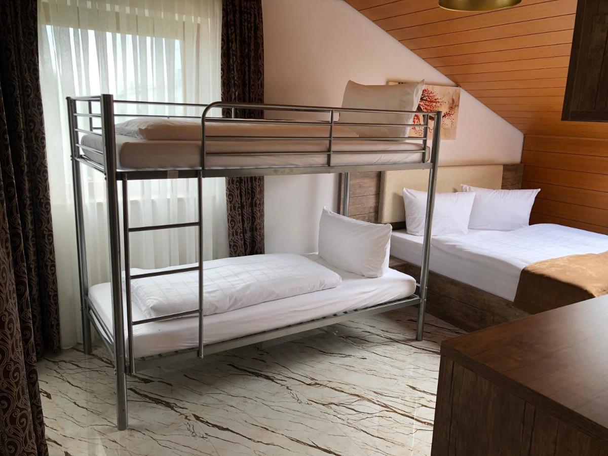 Ec Hotel 埃尔欣根 外观 照片