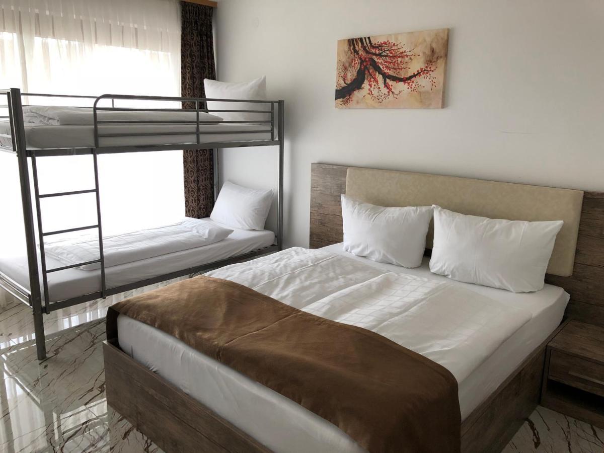 Ec Hotel 埃尔欣根 外观 照片